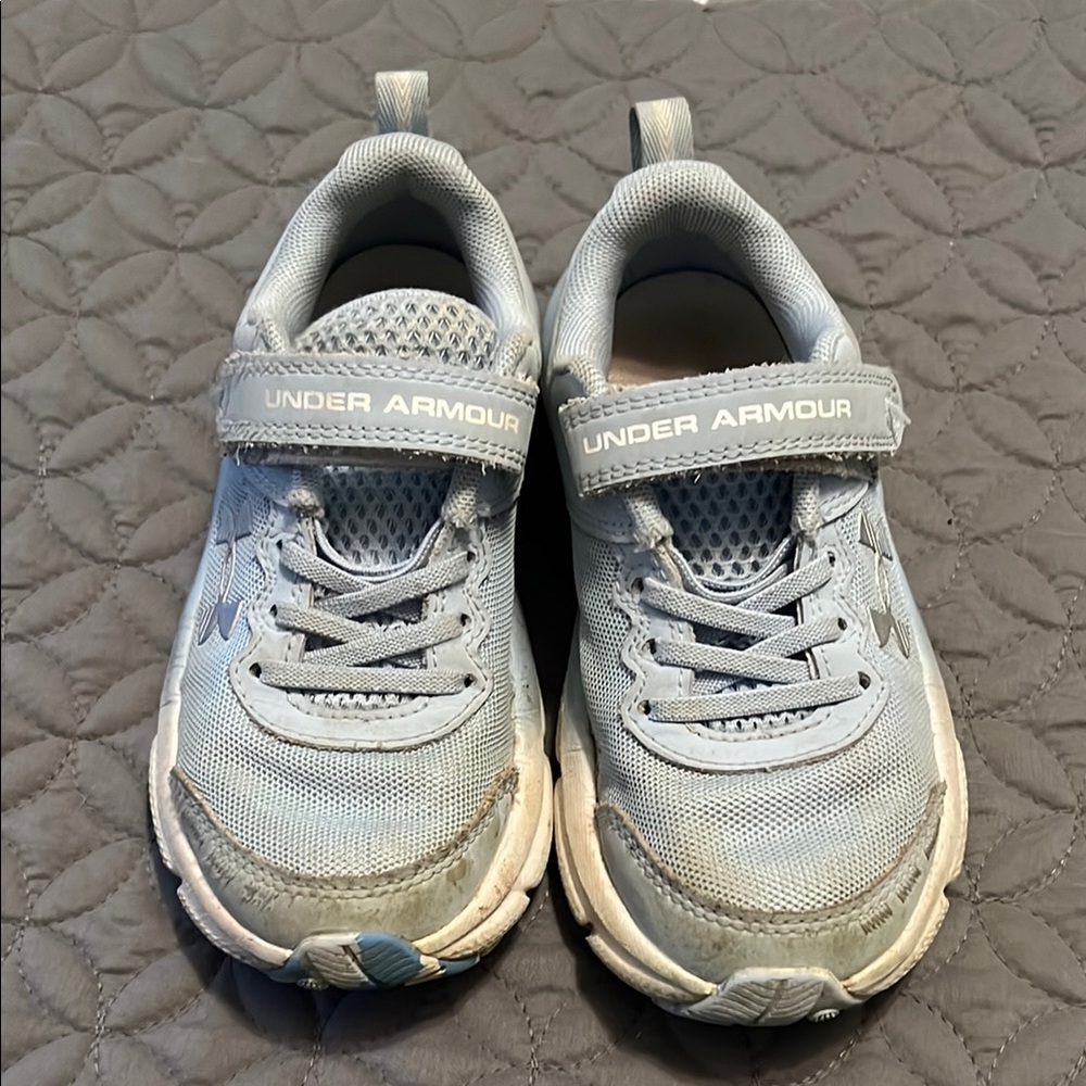Under Armour Kids' Gray Sneakers, girls size 13